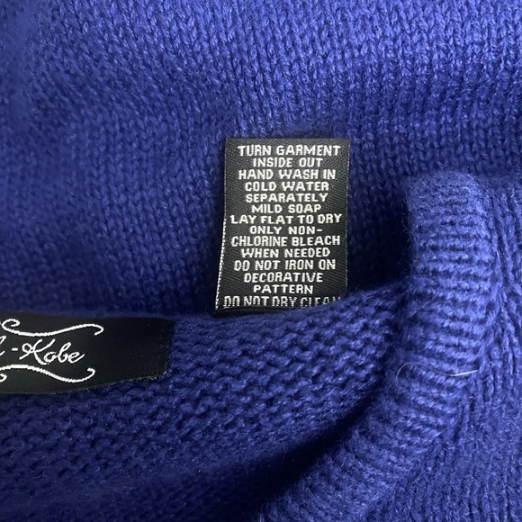 CRYSTAL KOBE WOMANS Sz S BLUE KNIT SWEATER CARDIGAN CHRISTMAS CACTUS - Picture 4 of 8